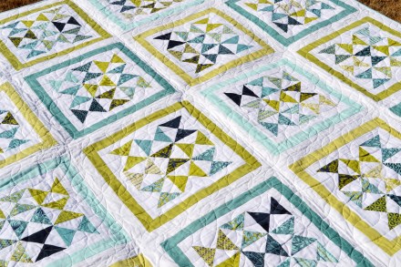 Must Love Quilts  |  Neptune